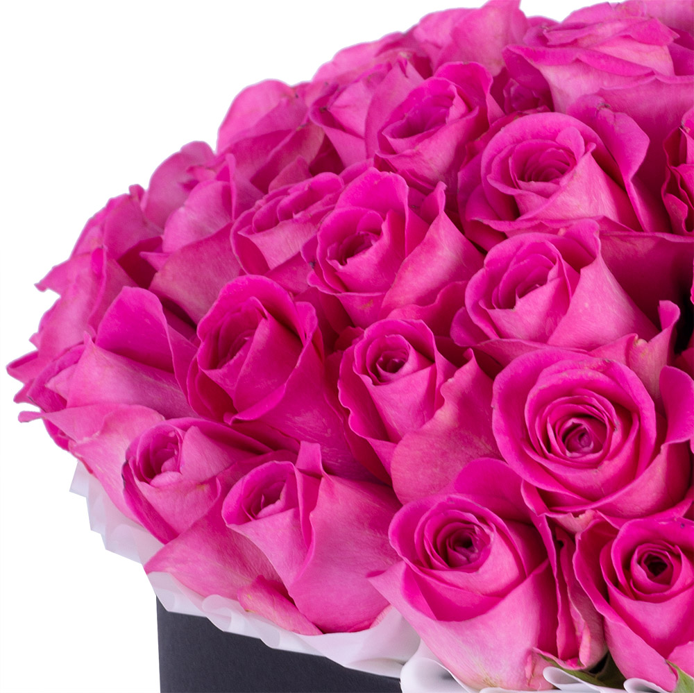 Букет из 51 розовой розы в черной шляпной коробке